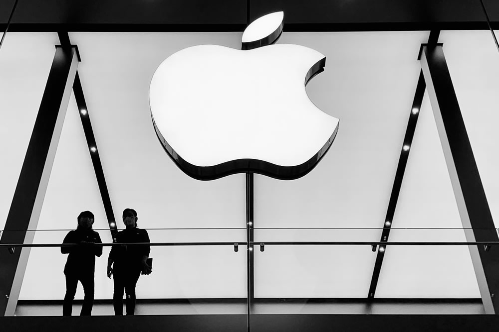 Apple готовит крупное обновление iOS 19 с редизайном и новым названием