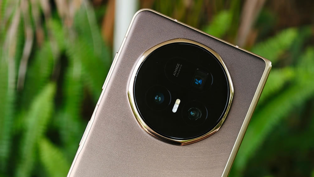 Honor готовится представить новый и очень тонкий складной смартфон Magic V5 Honor готовится представить новый и очень тонкий складной смартфон Magic V5