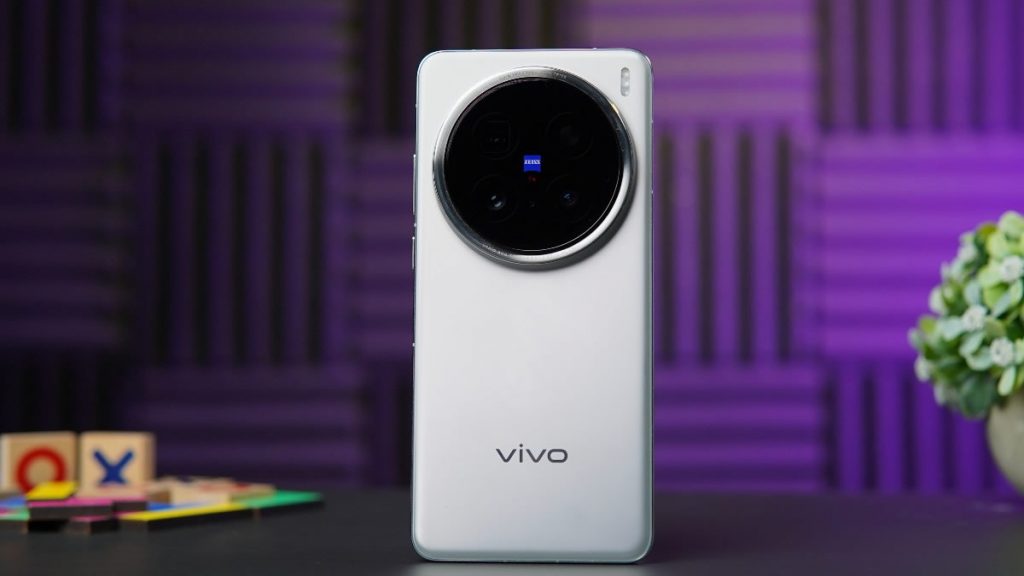 Раскрыты дисплей, толщина и вес смартфона Vivo X200 FE Раскрыты дисплей, толщина и вес смартфона Vivo X200 FE