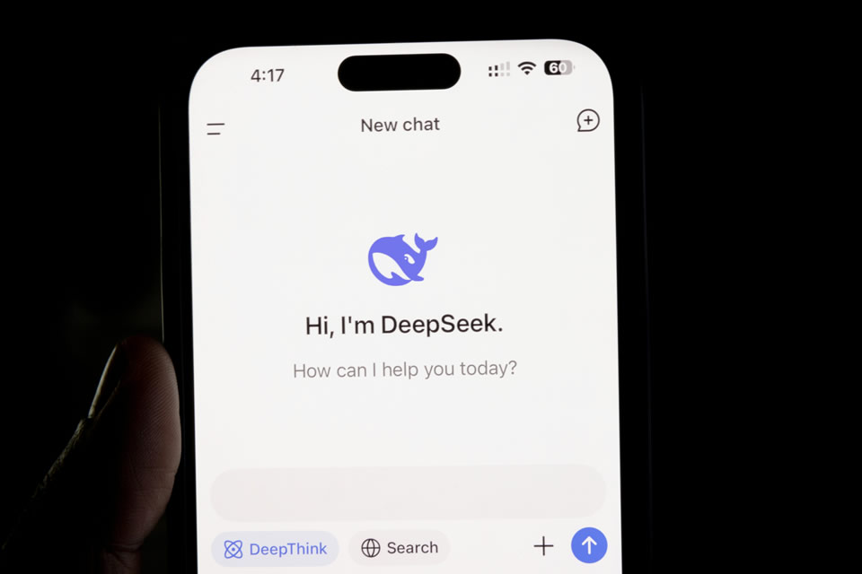 DeepSeek восстановила работу API после проблем с мощностью серверов DeepSeek восстановила работу API после проблем с мощностью серверов