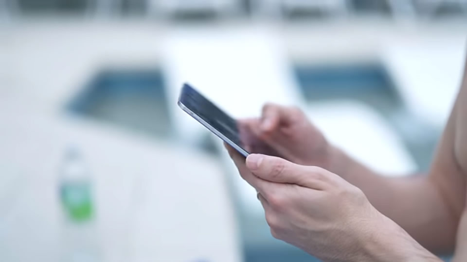 Oppo представила конкурента складному iPhone: Find N5 с топовой начинкой и ультратонким корпусом