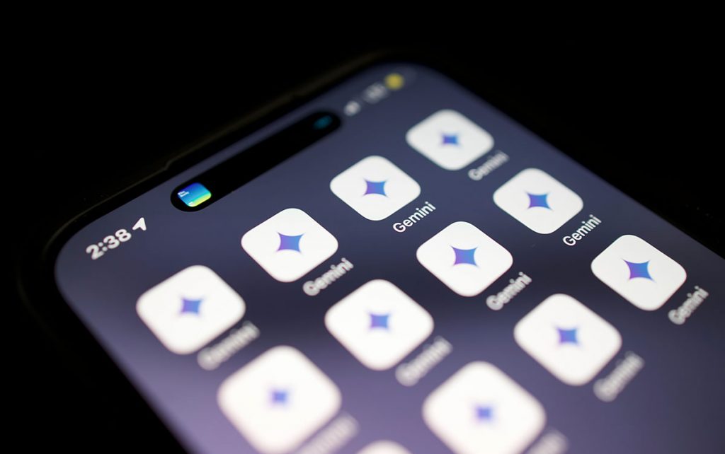Google обновила интерфейс Gemini для Android: появился жест для запуска Live