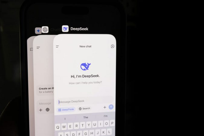 Google Assistant уступит место Gemini в автомобилях и на Wear OS
