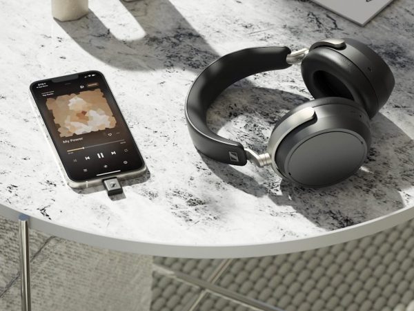 Sennheiser представила полноразмерные наушники HDB 630 для ценителей хорошего звука