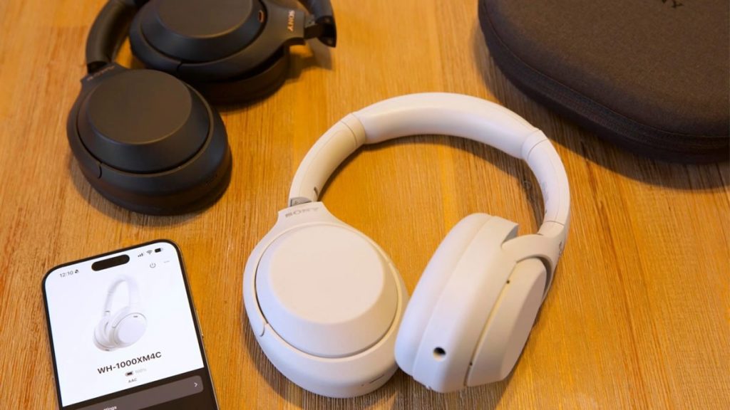 Sony перевыпустила легендарные наушники WH-1000XM4, обновив их и снизив цену